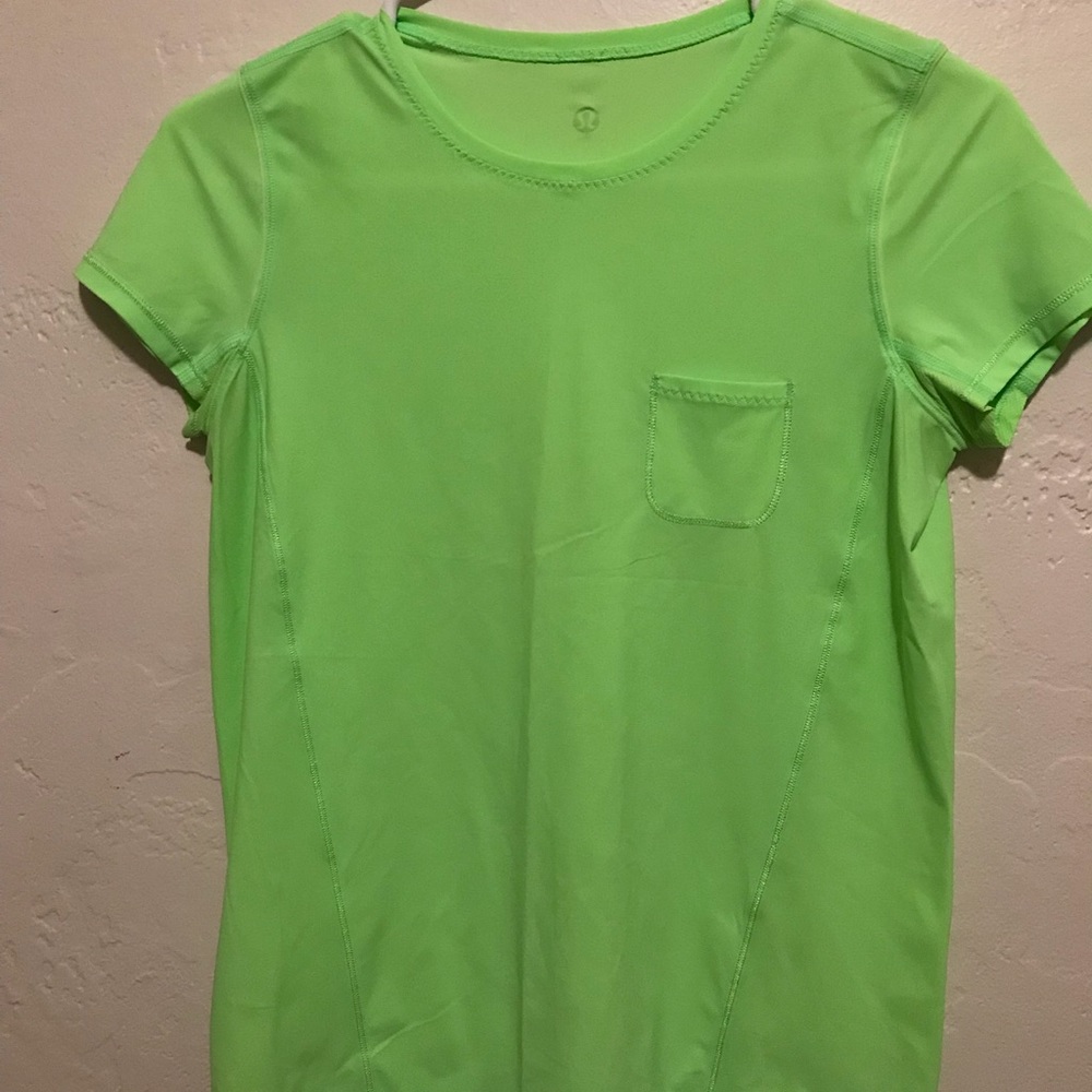 Lululemon top